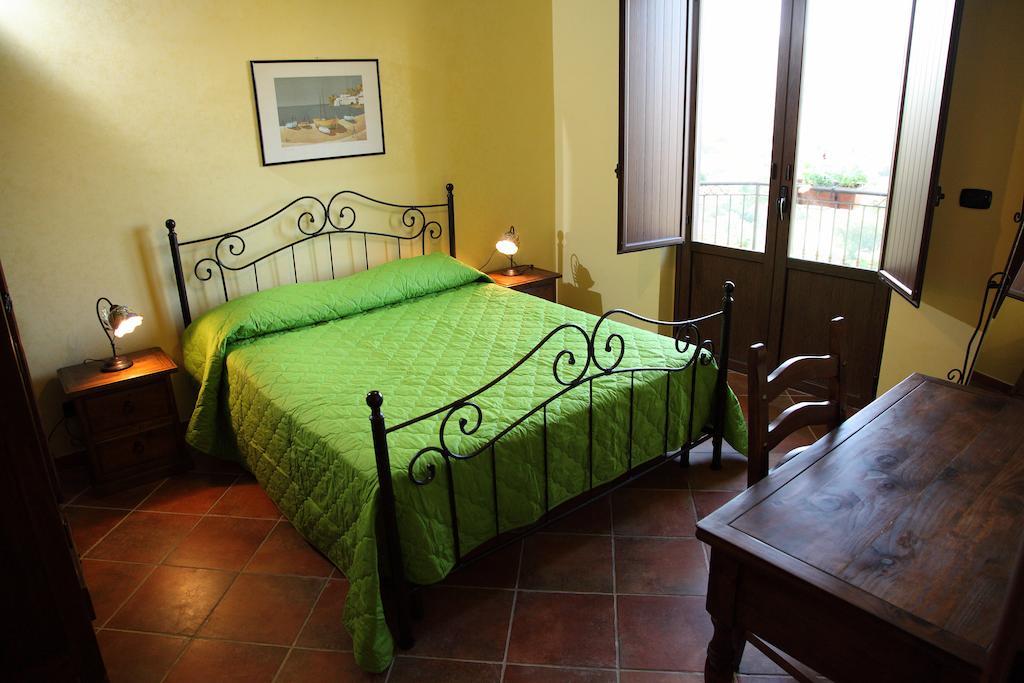 ריאלמונטה Villa Del Saraceno חדר תמונה
